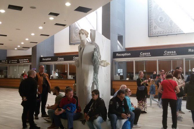 Exclusive Guided tour : Vatican Museum,Sistine Chapel & Basilica - Meeting Point Details That Save Your Day