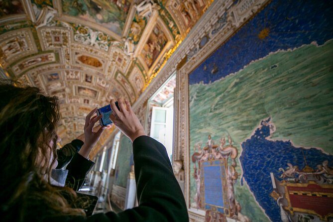 Family Friendly Private Vatican Tour and Sistine Chapel - Vatican Museums: a 2.5-hour art and story route