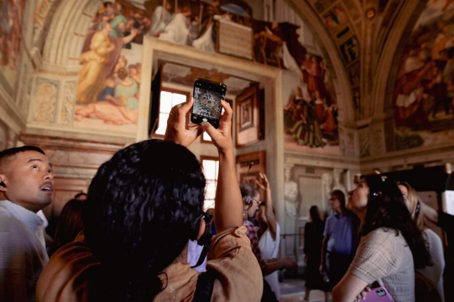 Rome: Vatican, Sistine Chapel, St. Peter's Small-Group Tour - Raphael Rooms and the School of Athens: Where Art Gets Political