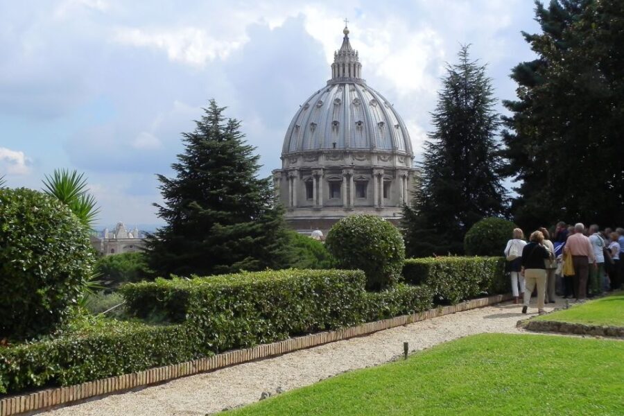 Vatican: Gardens, Museums and Sistine Chapel Guided Tour - Vatican Gardens on Foot: Quiet Spots You Actually Get to Walk Through