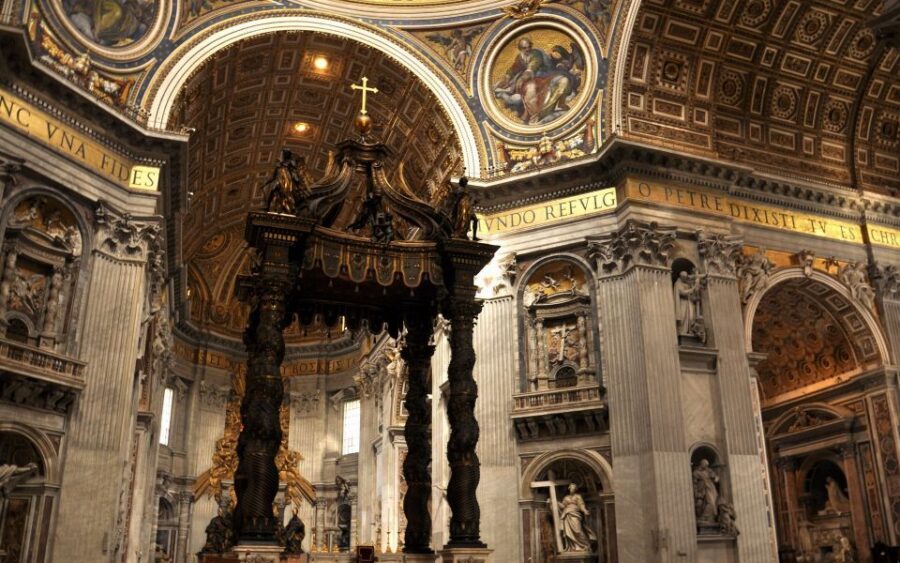 Vatican Museums: Private Tour with Sistine and St. Peter's - Vatican Museums with an art-historian-style guide: what you’ll actually see