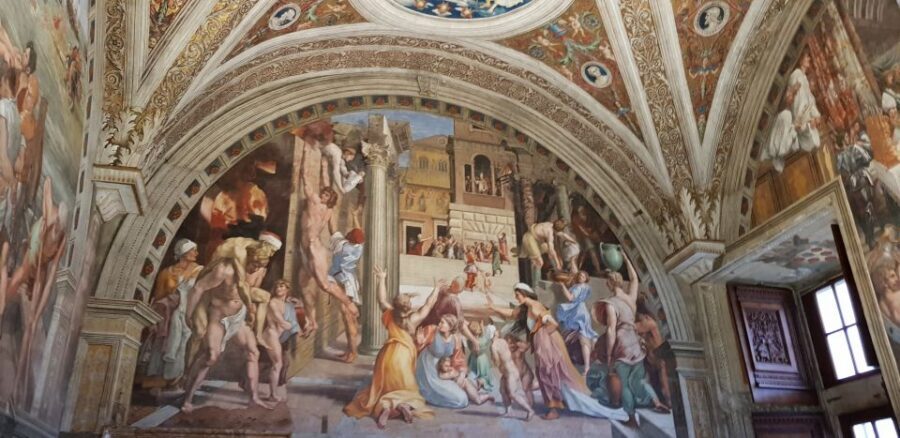 Vatican Museums: Sistine Chapel and St. Peter's Tour - Where it starts: Giuly’s Café and the Eyes of Rome sign
