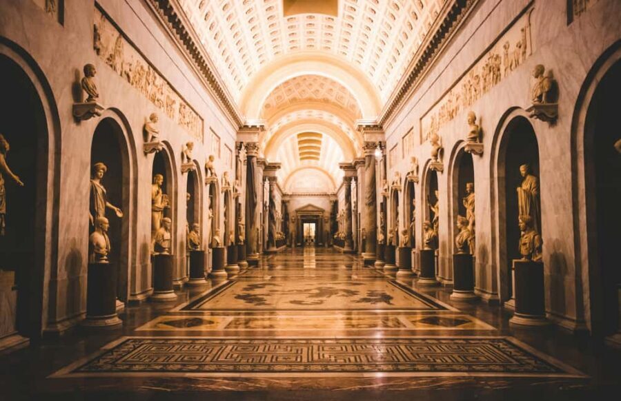 Vatican Museums & Sistine Chapel Skip-the-Line Guided Tour - Courtyard of the Pigna: A Short Pause That Makes the Big Rooms Easier