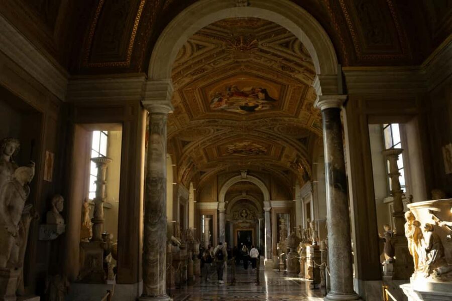 Vatican Museums & Sistine Chapel Skip-the-Line Guided Tour - Group Size and Headsets: How You Actually Hear the Stories