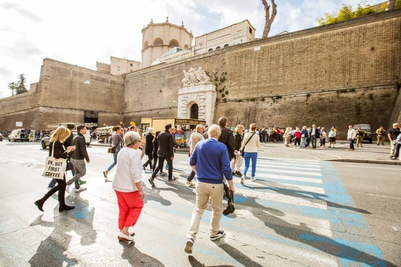 Vatican, Sistine Chapel & St. Peter's Skip-the-Line Tour - Where the Tour Starts (and why security shapes your timing)