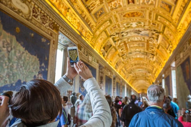 Vatican, Sistine Chapel & St. Peter's Skip-the-Line Tour - St. Peter’s Basilica: you end with the biggest wow-factor in the city