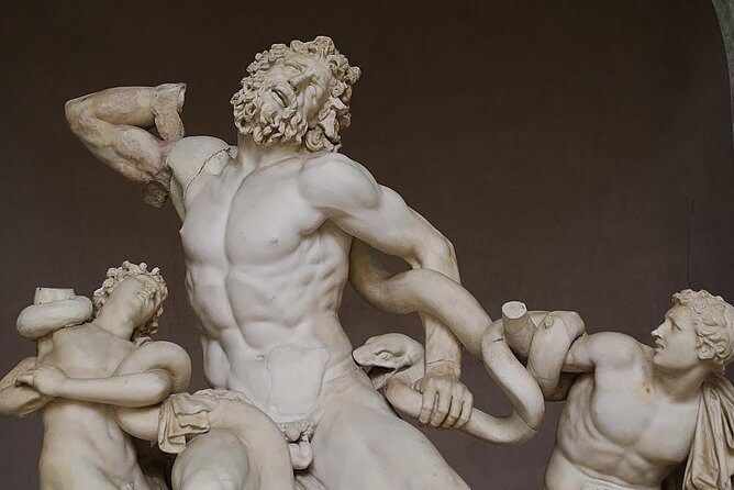 Vatican tour: Vatican Museums, Sistine Chapel - Via Mocenigo 2 at 12:30: how to avoid the most common stress point