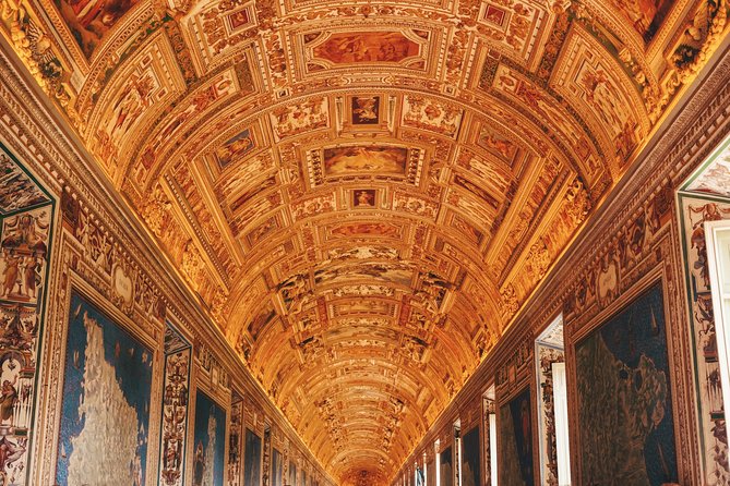 Private Vatican museums & Sistine Chapel with tour guide - Skip-the-lines at the Vatican: where time really matters