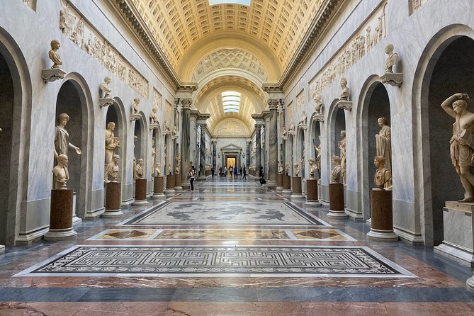 Private Vatican museums & Sistine Chapel with tour guide - Meeting Point to Vatican City in a 3-hour rhythm