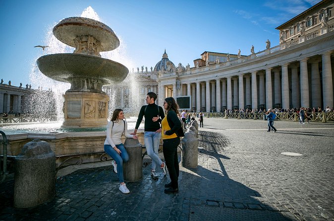 Skip-the-line Vatican City Tour, Sistine Chapel St Peter Basilica - Meeting Point to St Peter’s Square: The Easy Flow